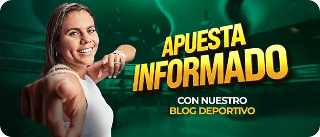 A woman smiling with the text 'Apuesta Informado con nuestro blog deportivo'